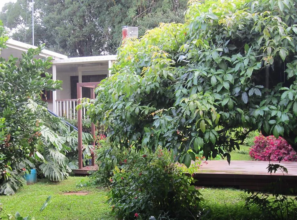 Eden Lodge Nambour 4*,